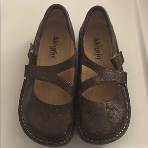 Alegria Brown Shoes